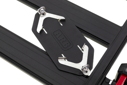 Mocowanie butli gazowej na platformie ARB Base Rack