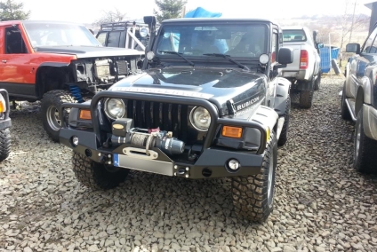 ZDERZAK PRZÓD Z BULLBAREM JEEP WRANGLER TJ 90-06