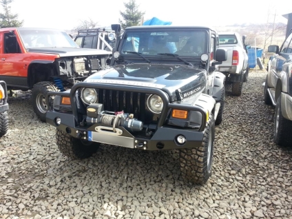 ZDERZAK PRZÓD Z BULLBAREM JEEP WRANGLER TJ 90-06