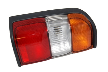 Lampa tylna Patrol Y61 - lewa