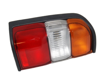 Lampa tylna Patrol Y61 - lewa