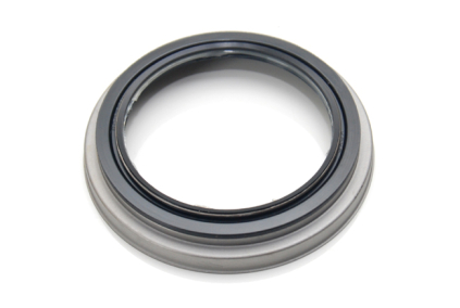 Uszczelniacz zwrotnicy Toyota J12