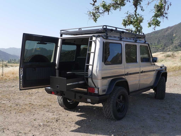 Zabudowa bagażnika Front Runner Mercedes -Benz Gelandewagen 5-door Drawer Kit