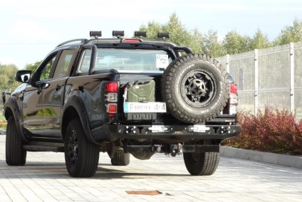 ZDERZAK TYŁ FORD RANGER T6 15-19 3.2 DIESEL