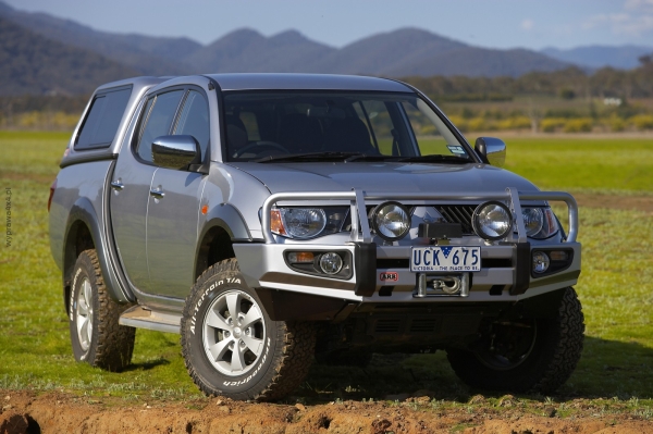 Snorkel SAFARI - Mitsubishi L200 (2006-2015)