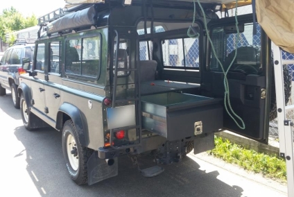 ZABUDOWA WYPRAWOWA LAND ROVER DEFFENDER 110