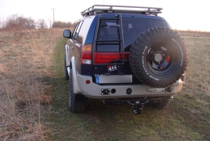 ZDERZAK TYŁ MITSUBISHI PAJERO SPORT 96-00