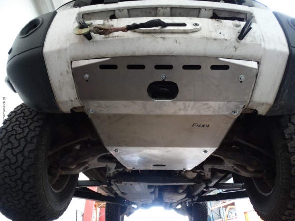 OSŁONA ALUMINIOWA SILNIKA LAND ROVER DISCOVERY III
